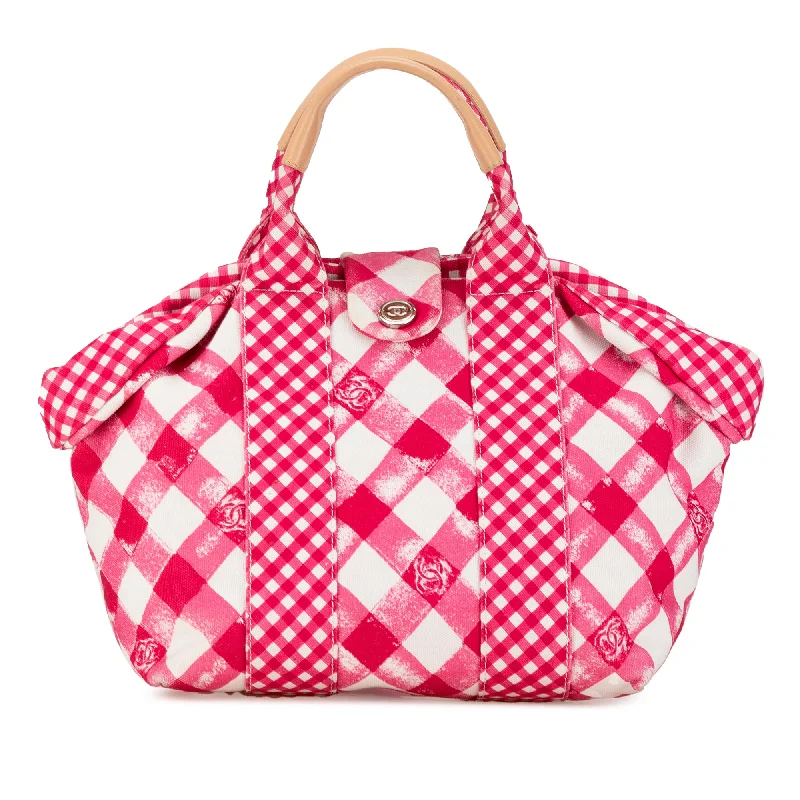 Stylish laptop bags for professionalsPink Chanel Canvas Gingham Handbag