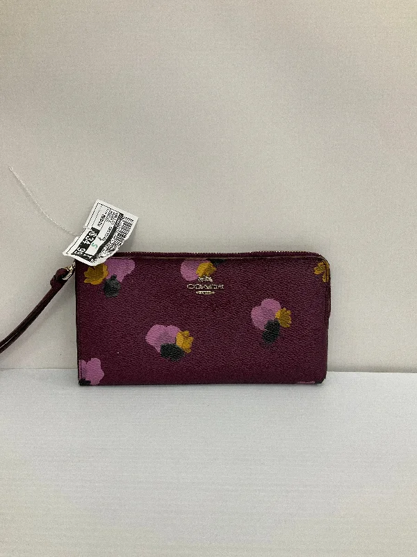 Affordable leather bagsWallet Designer By Coach, Size: Medium