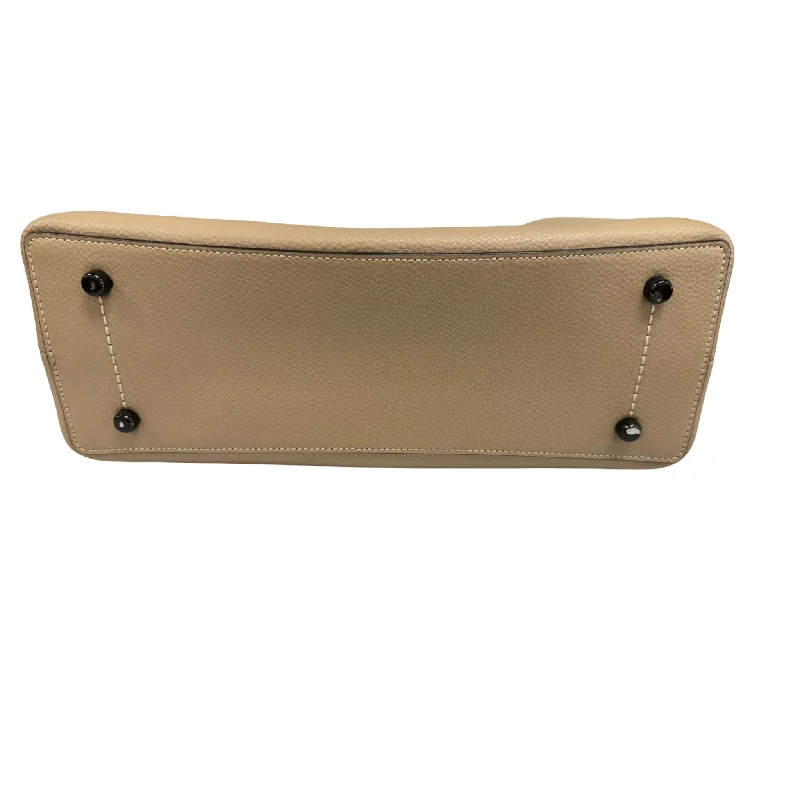 Elegant clutch bags for weddingsHandbag Designer By Coach  Size: Medium