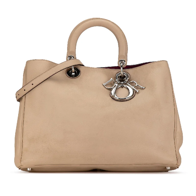 Minimalist leather handbagsTan Dior Large Diorissimo Satchel