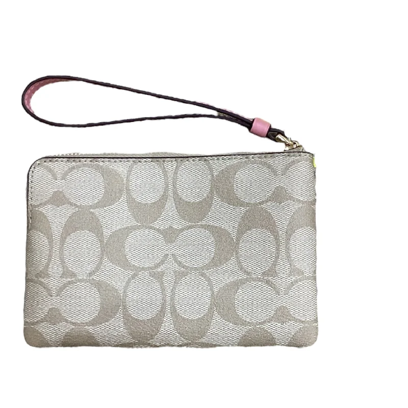 Best-selling designer bags 2025Wristlet By Coach  Size: Small