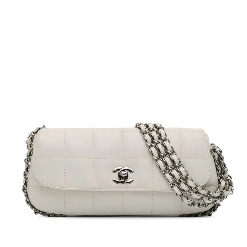 High-quality leather messenger bagsWhite Chanel Choco Bar Lambskin 3 Chain Single Flap Shoulder Bag