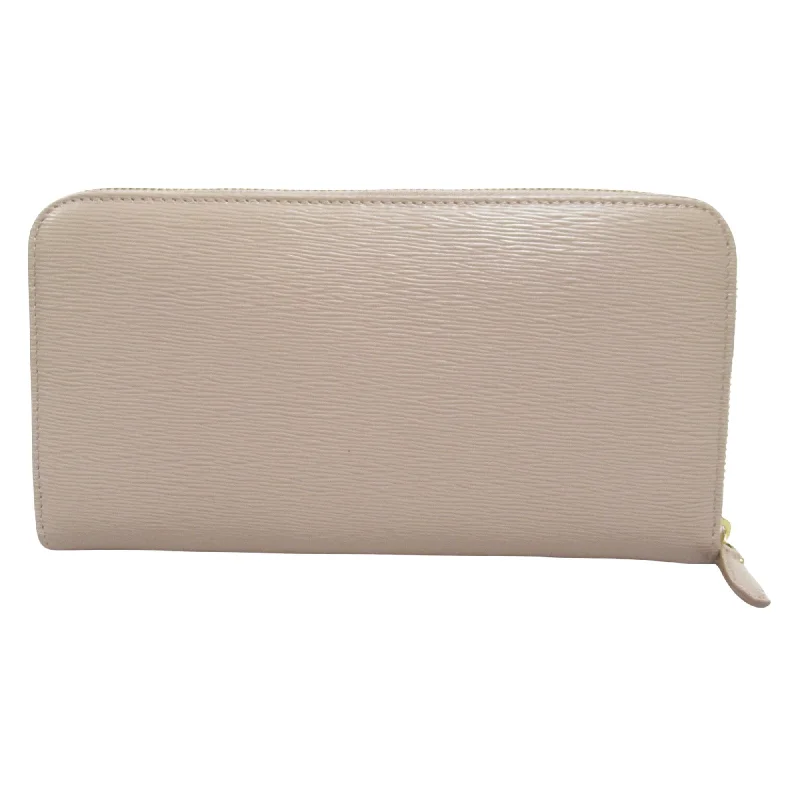 Affordable leather bagsPRADA Saffiano Wallet