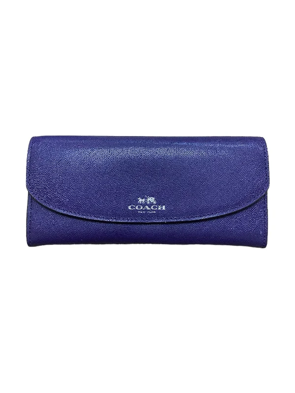 Vegan leather handbagsWallet Designer By Coach  Size: Large