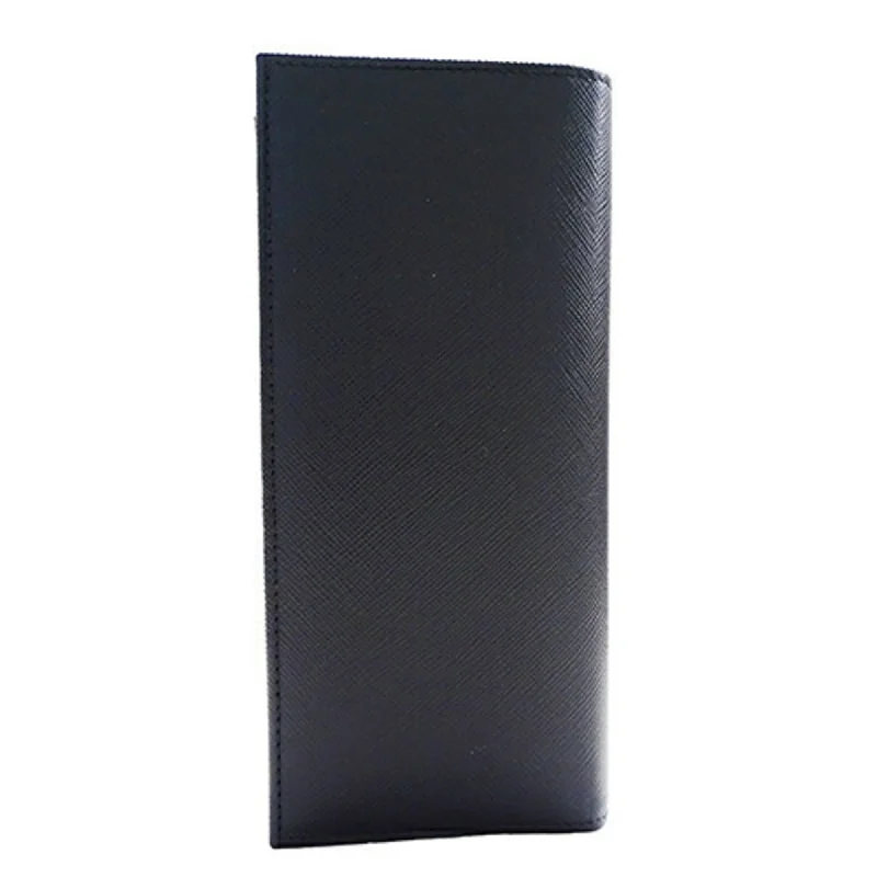 Affordable leather bagsPRADA Saffiano Wallet