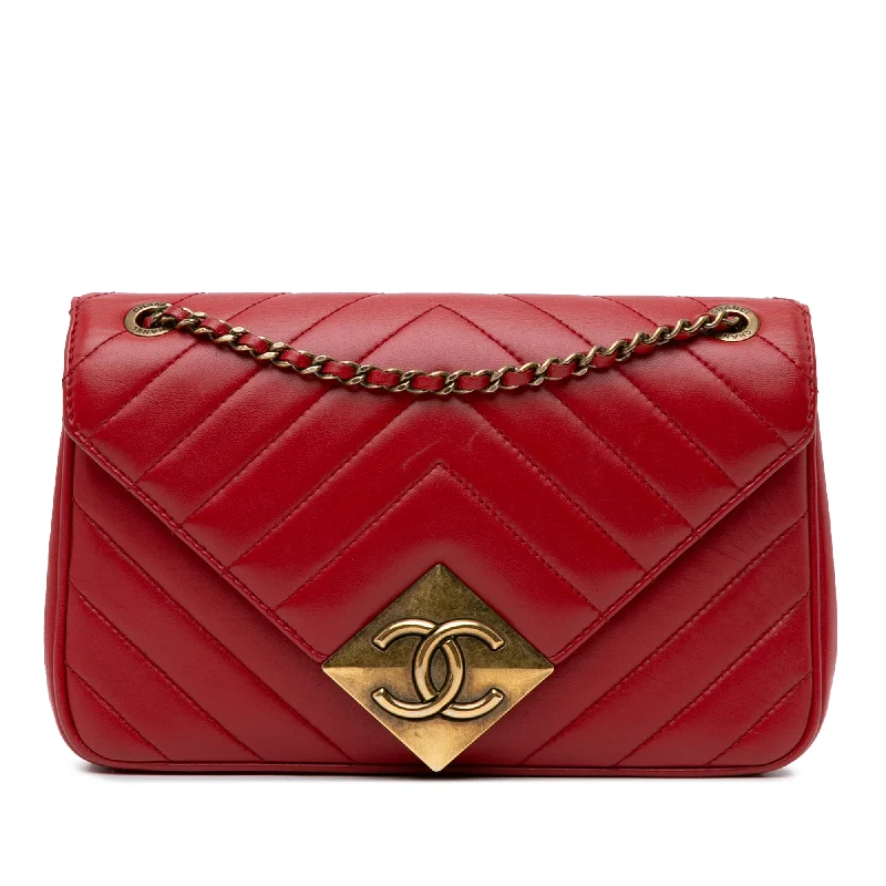 Best bags for photographersRed Chanel CC Quilted Lambskin Pyramid Flap Crossbody Bag