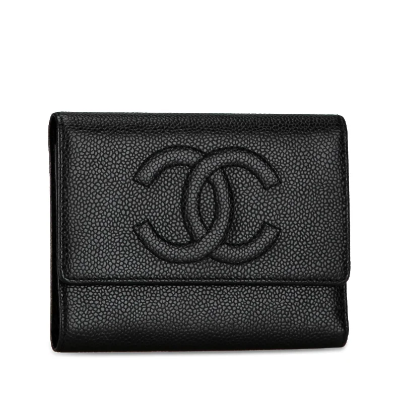 Vintage-inspired handbagsChanel CC Caviar Bifold Wallet (o2VjHL)