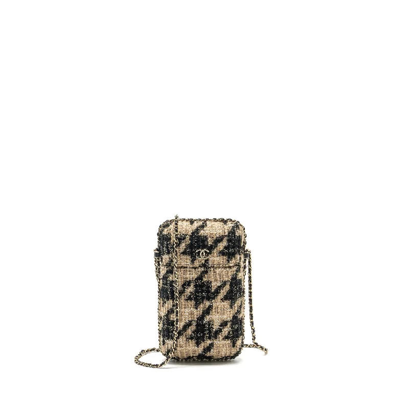 Designer bags with gold hardwareChanel Vertical Phone Case Tweed beige / black LGHW