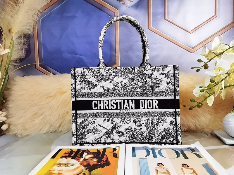 Designer bags with gold hardwareChristian Dior Bags - 4622