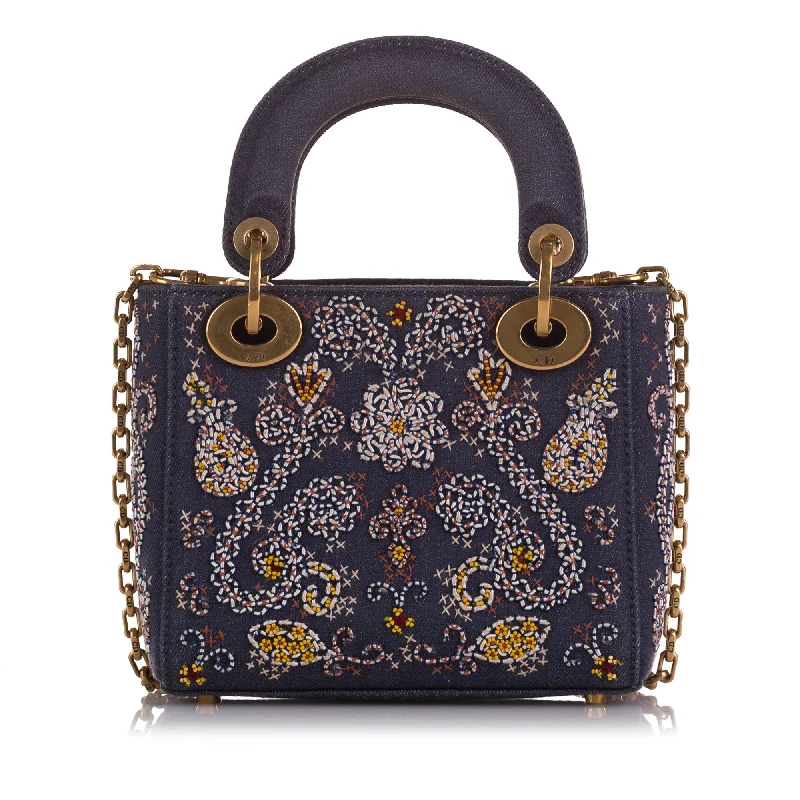 Vintage-inspired handbagsDior Mini Embroidered Denim Lady Dior (WlCg5e)